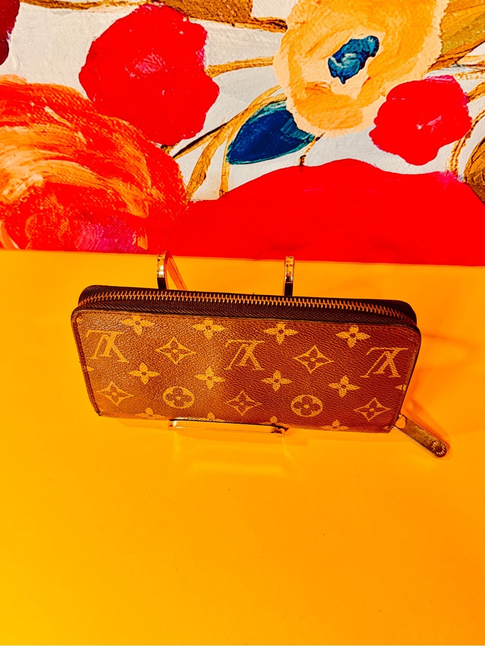 Louis Vuitton Monogram Zip Around Leather Wallet - Brown & Gold Hardware - Picture 11 of 11